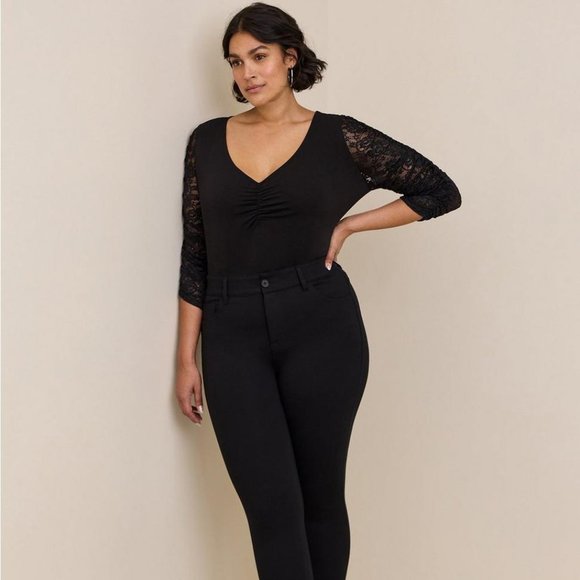 TorridStudio Crepe V-Neck Ruched Lace Sleeve Top - Picture 1 of 2